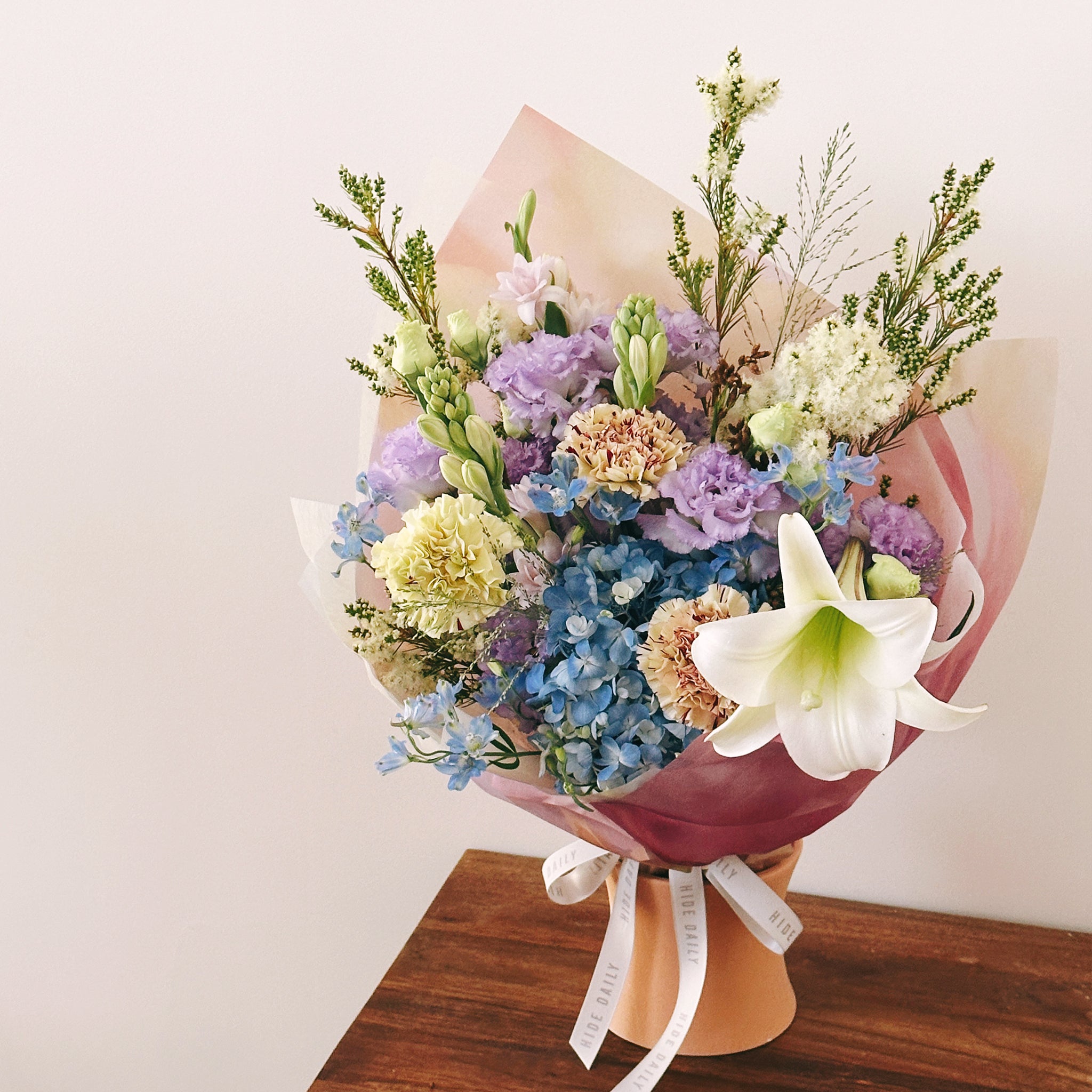隨意母親節花束 👩🏻 💐 色系花材無法指定